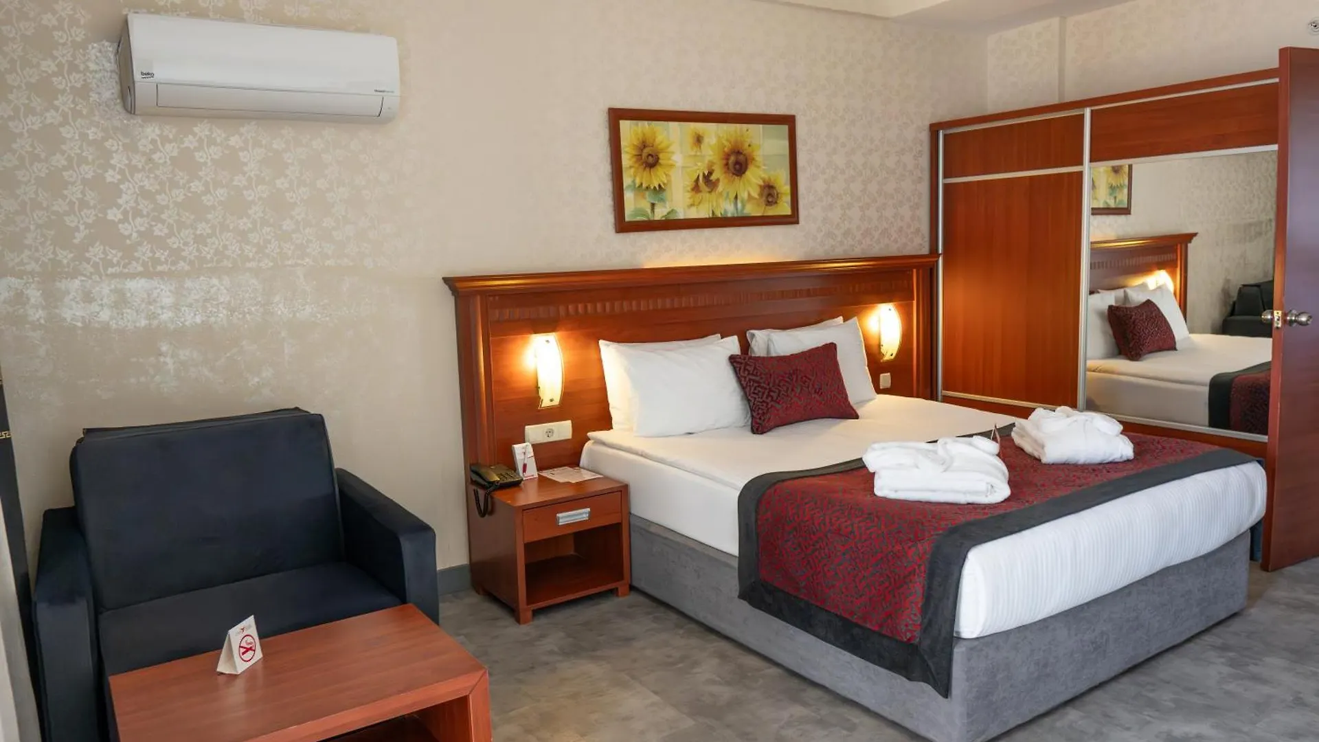 Casa Fora Beach Resort & Spa Αττάλεια 5*,