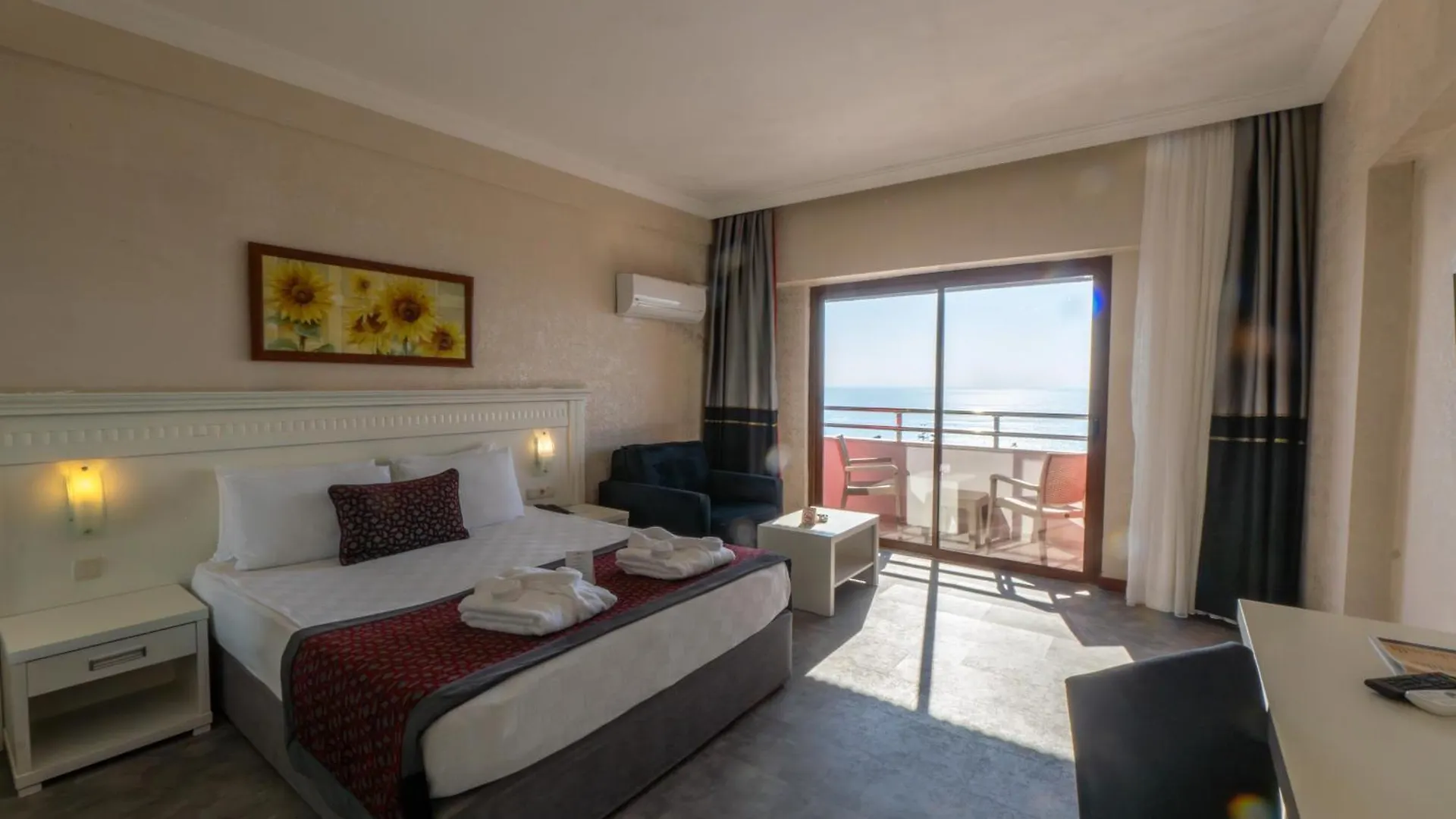 Ξενοδοχείο Casa Fora Beach Resort & Spa Αττάλεια