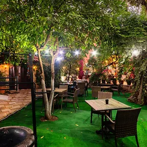 Otel Zemira Garden