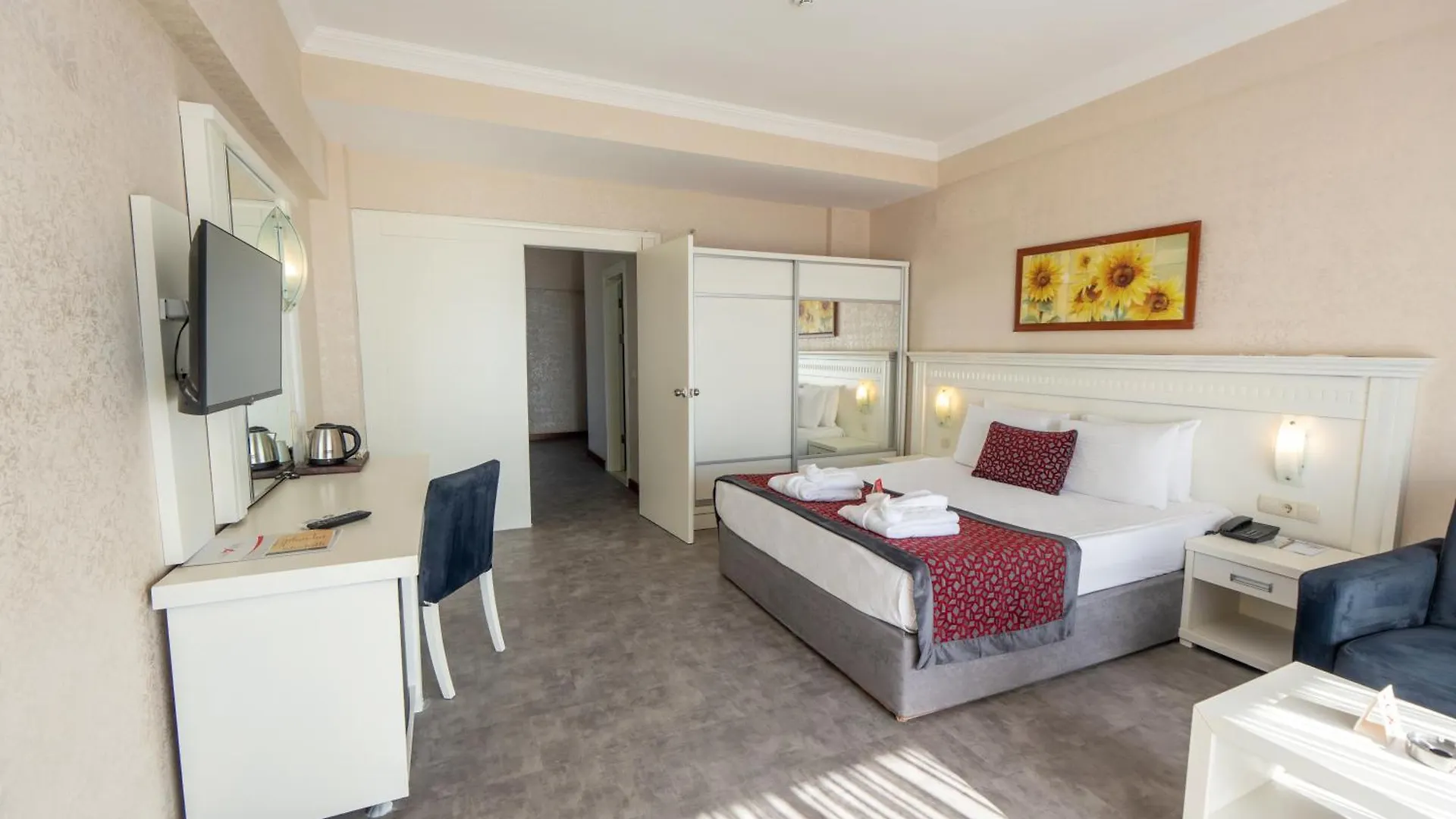 Casa Fora Beach Resort & Spa Antalya 5*,