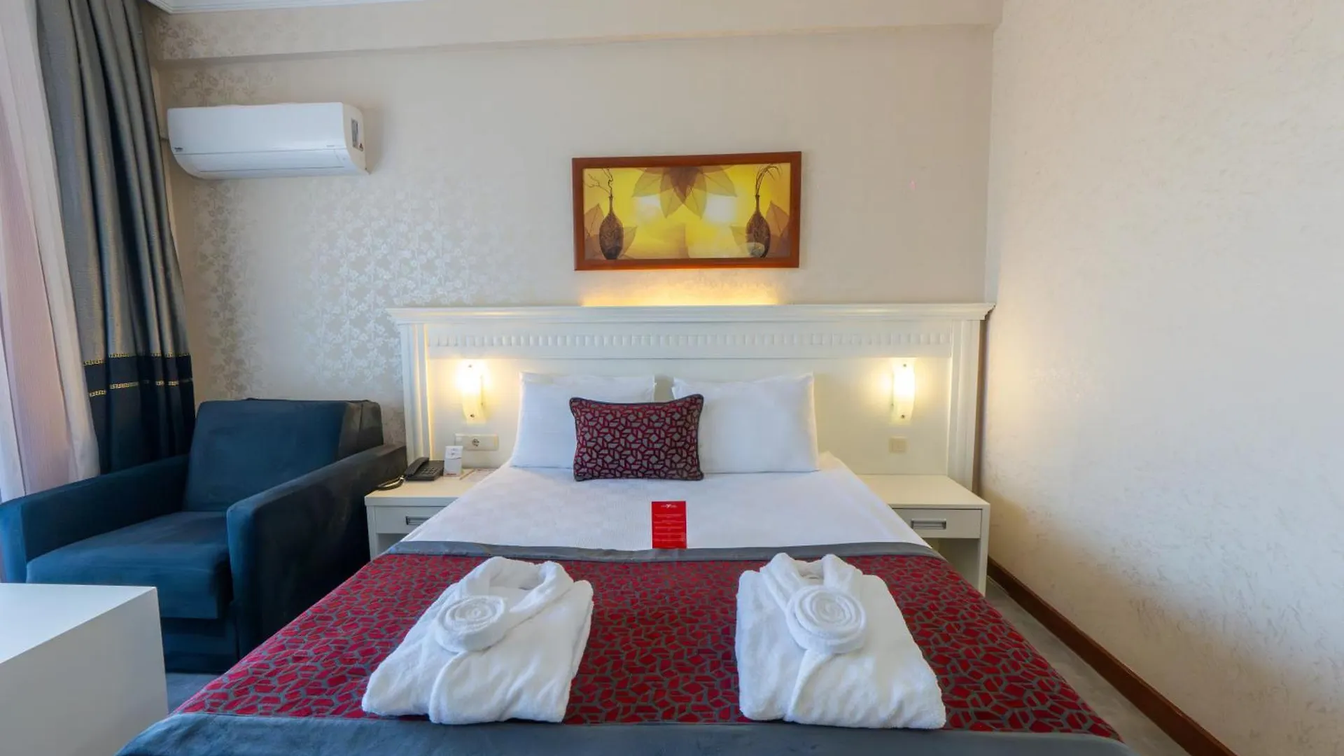 Casa Fora Beach Resort & Spa 安塔利亚