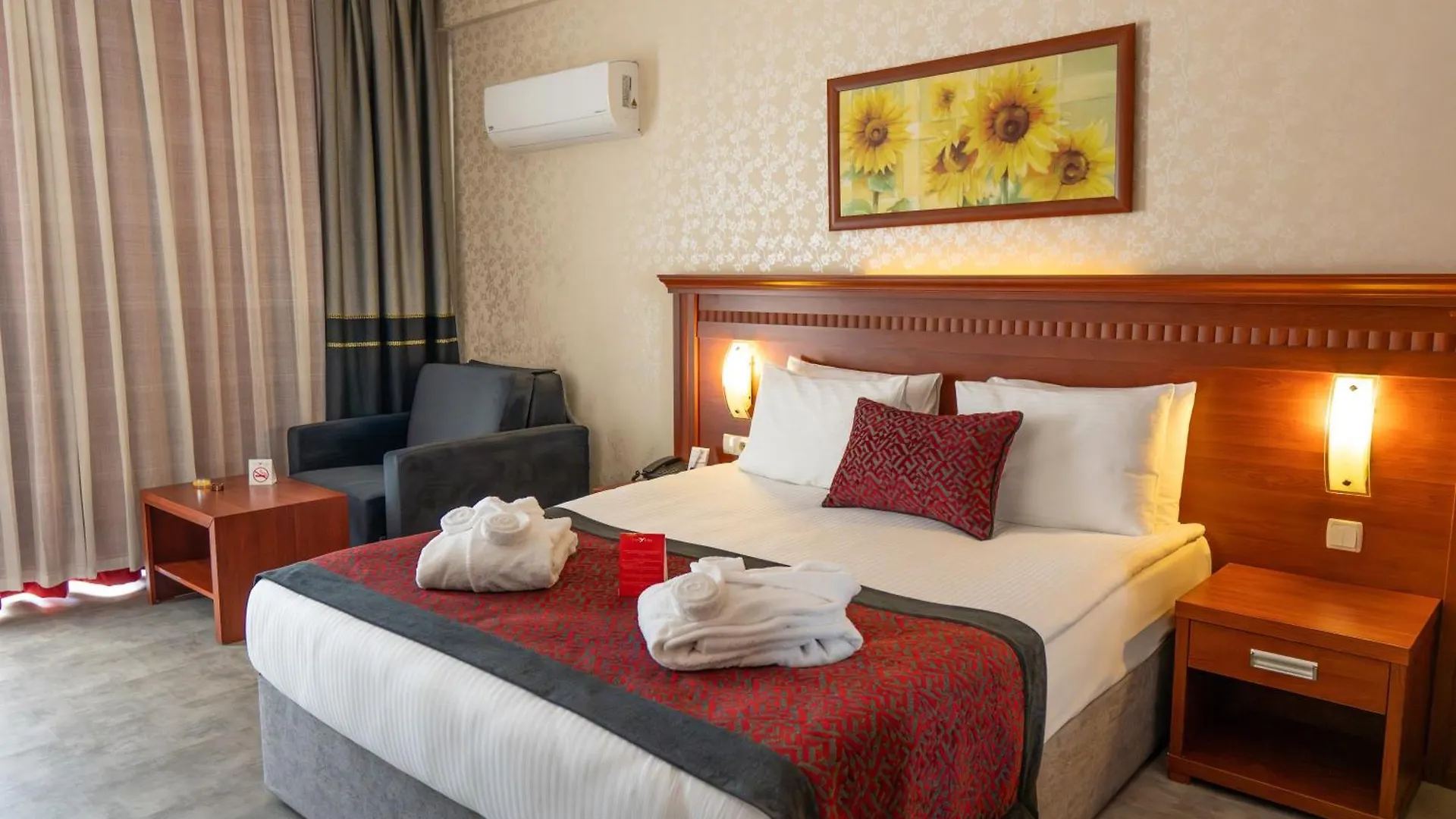 Casa Fora Beach Resort & Spa 安塔利亚